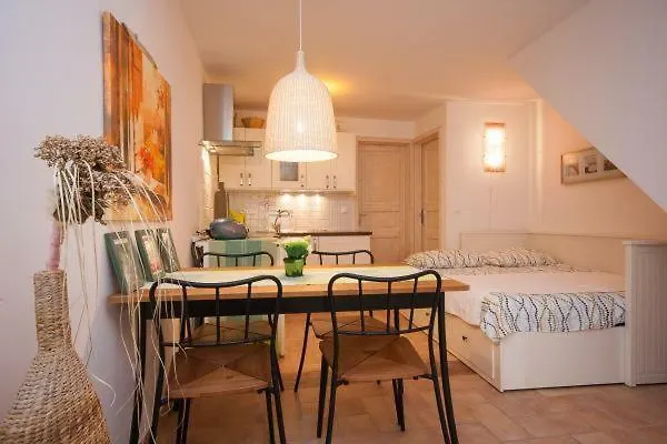 Mediteranea Lägenhet *