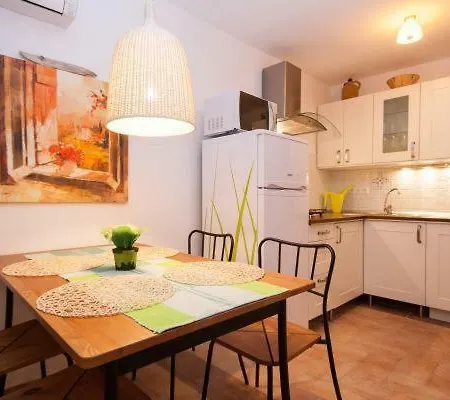 Apartment Mediteranea *